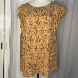 DR2 mustard paisley Size 1X blouse